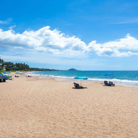 Days Inn By Wyndham Maui Oceanfront Уэйлея Экстерьер фото